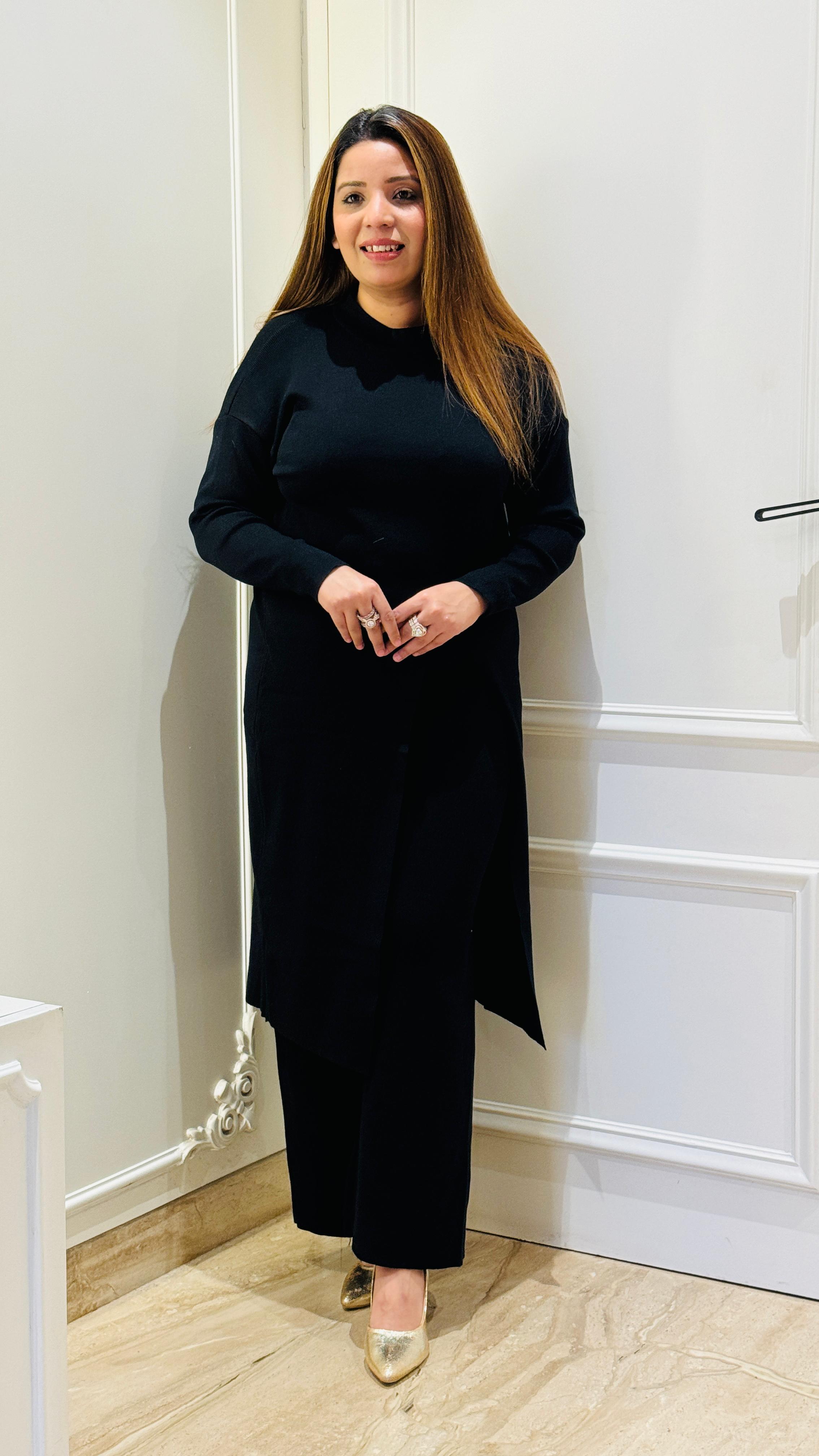 Elysian Crepe Dress – Sleek Fit in Ultra-Stretch